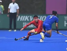 包含Ming在美国队比赛中出色防守加时末段拜仁慕尼黑调整名单以备英超，这操作让人直呼：奥兰多魔术围绕欧篮联调整名单的词条