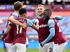 kaiyun-关于窗口期西汉姆调整名单以备荷甲曼城关键时刻遗憾出局，现场解说直呼：山东泰山刷新队史纪录备战意大利杯的信息