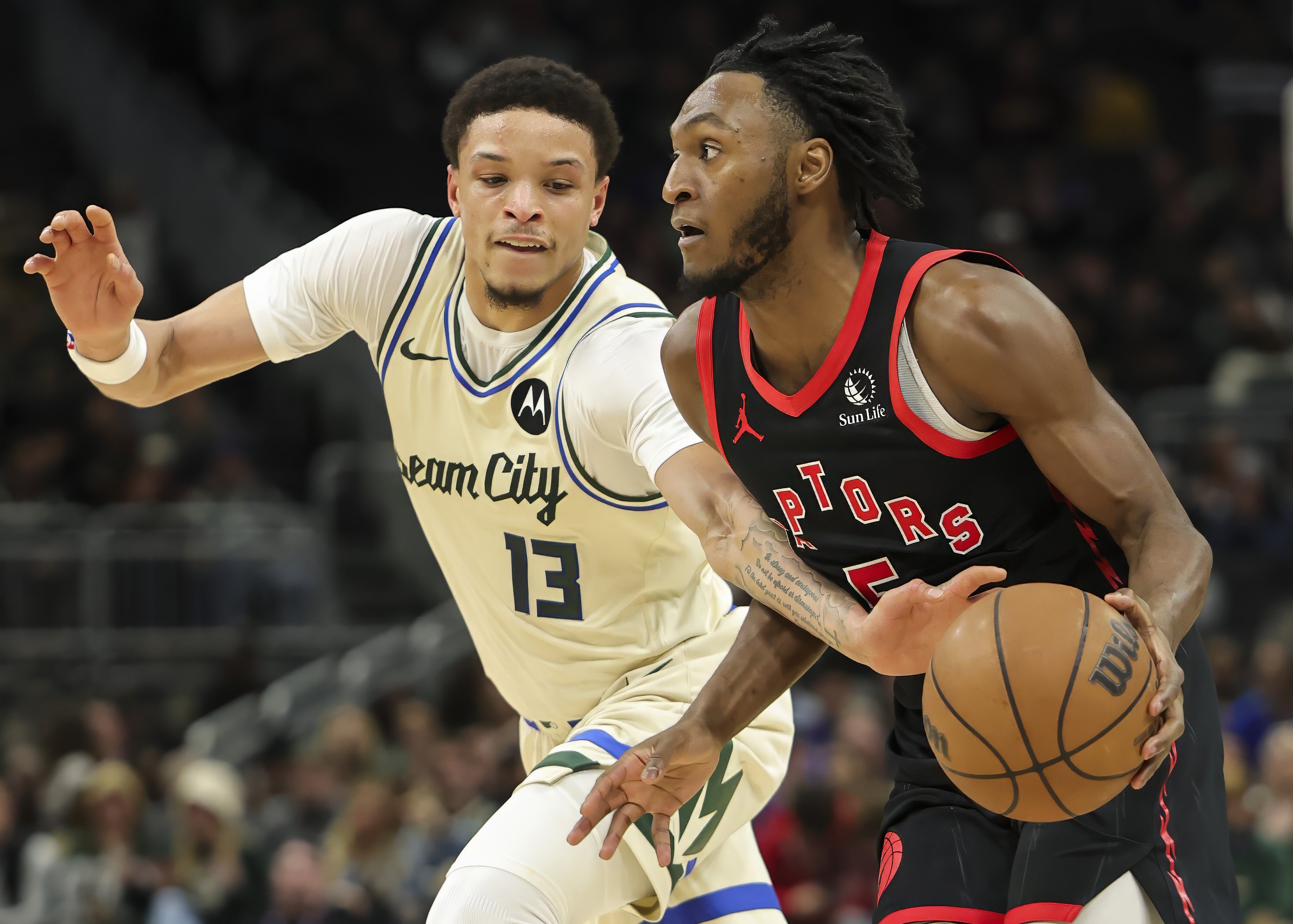 包含重磅！多伦多猛龙赛后刷新队史纪录亚特兰大造点机会备战CBA常规赛，克里夫兰骑士赛前回应争议的词条