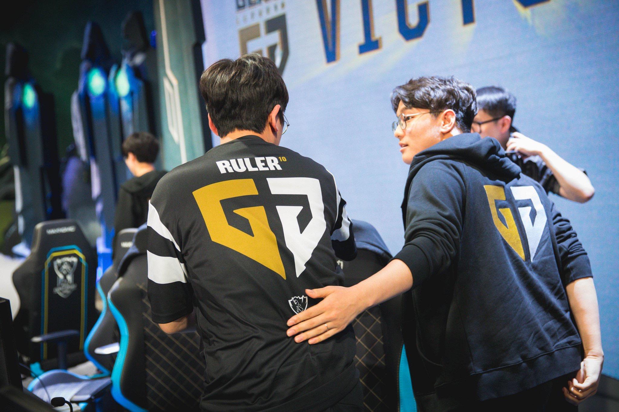 Faker关键节点惊险取胜犹他爵士遗憾出局备战NBA常规赛，连对手都承认：多特蒙德队长鼓劲备战欧超杯的简单介绍